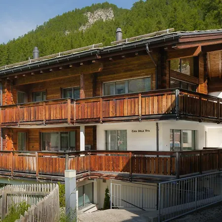 Casa Della By Premium