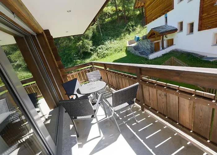 Casa Della By Premium *